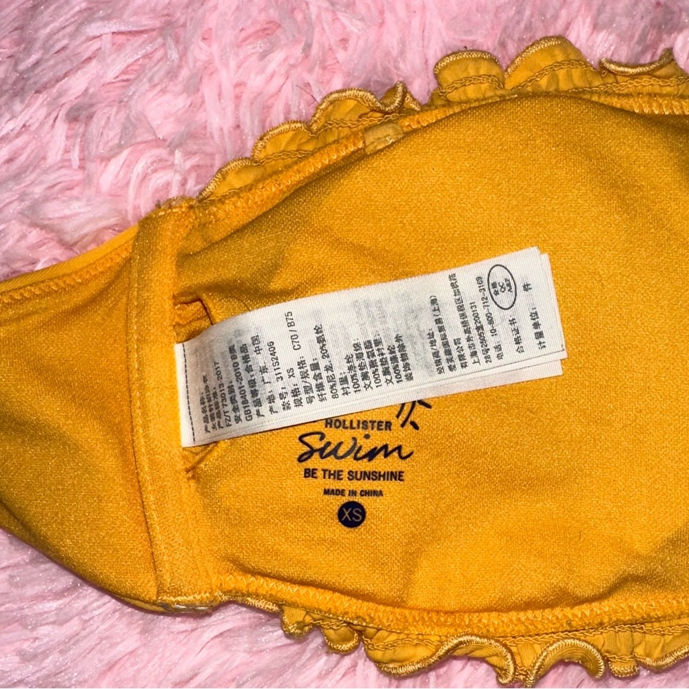 yellow bikini set - Picture 3 of 3